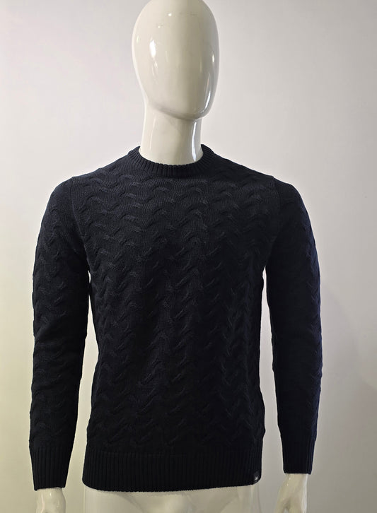 Girocollo con lavorazione intrecciata