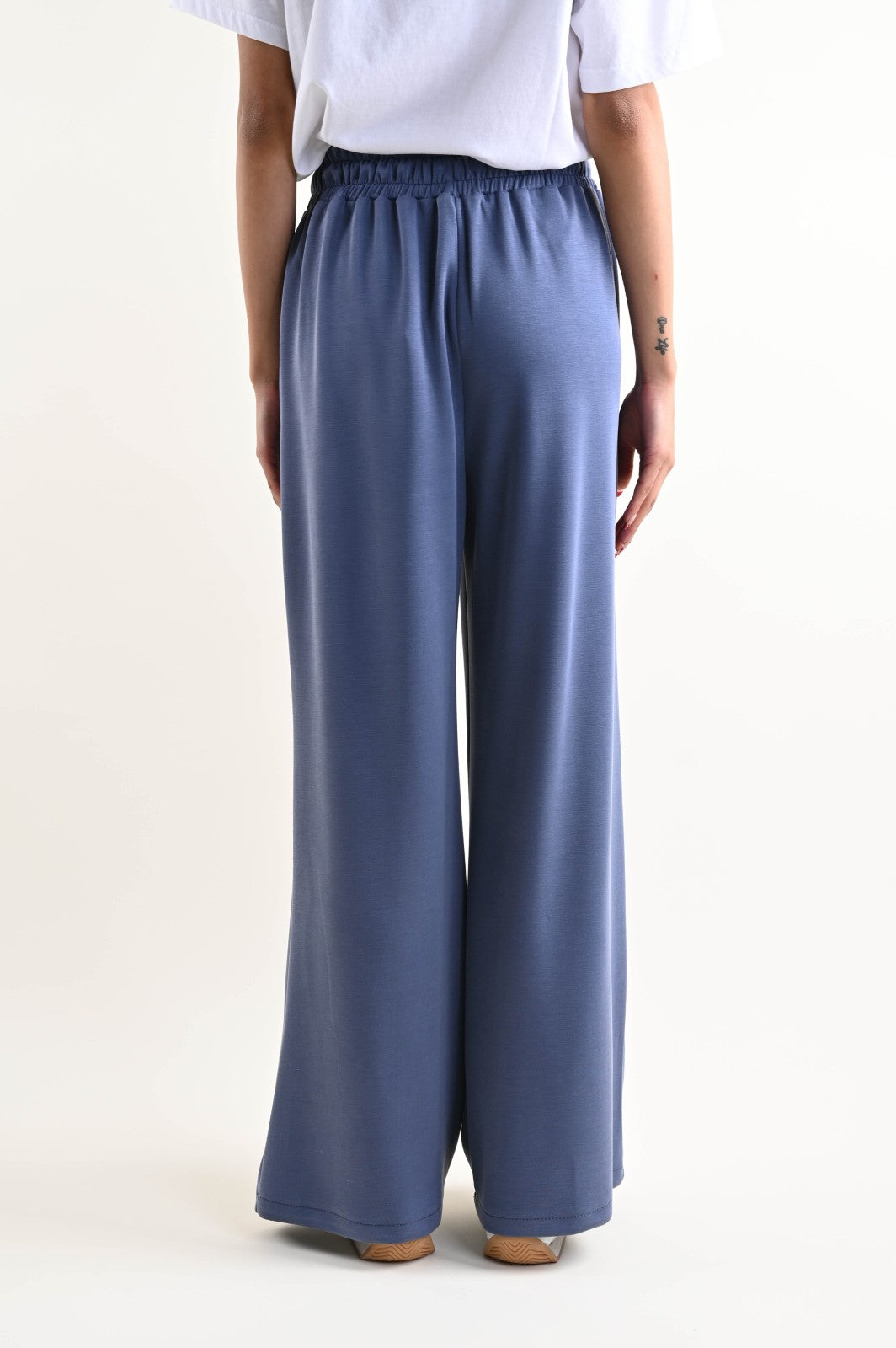 PANTALONI FLUIDI CON COULISSE