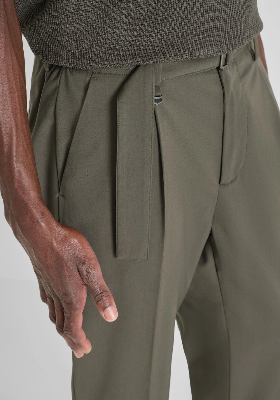 PANTALONI RELAXED FIT "ALAN" IN MISTO VISCOSA ELASTICA