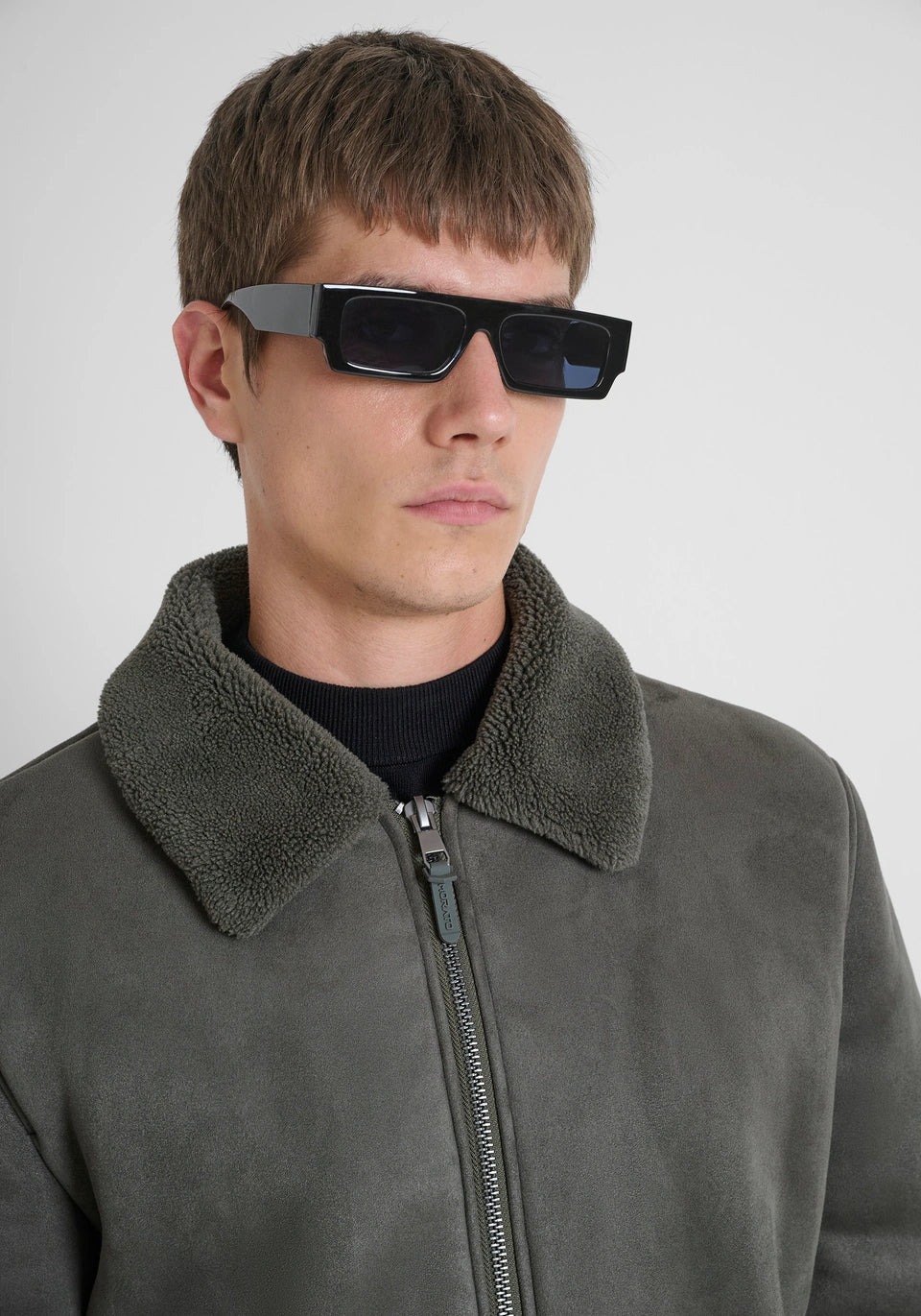 GIUBBOTTO BOMBER REGULAR FIT CON INSERTI IN MAGLIA E TESSUTO EFFETTO CAMOSCIO