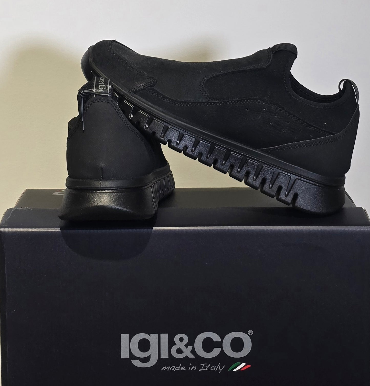 Sneakers modello slip-on IGI&CO