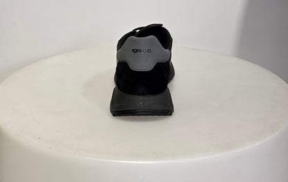 sneakers interactive