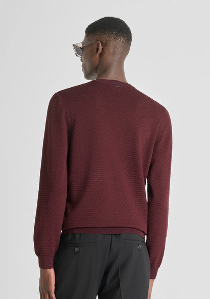 MAGLIA GIROCOLLO SLIM FIT IN MISTO VISCOSA CON MOTIVO JAQUARD